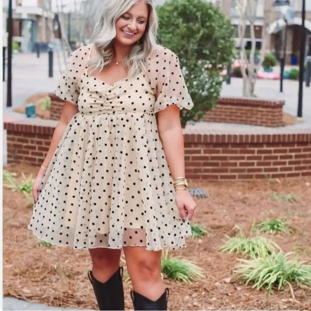 Altar’d State Polka Dot Babydoll Lined Dress Women’s Large